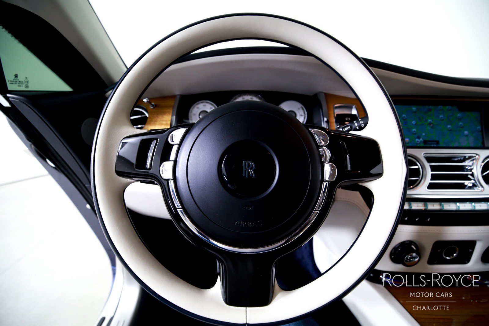 Certified 2019 Rolls-Royce Wraith RWD image 15