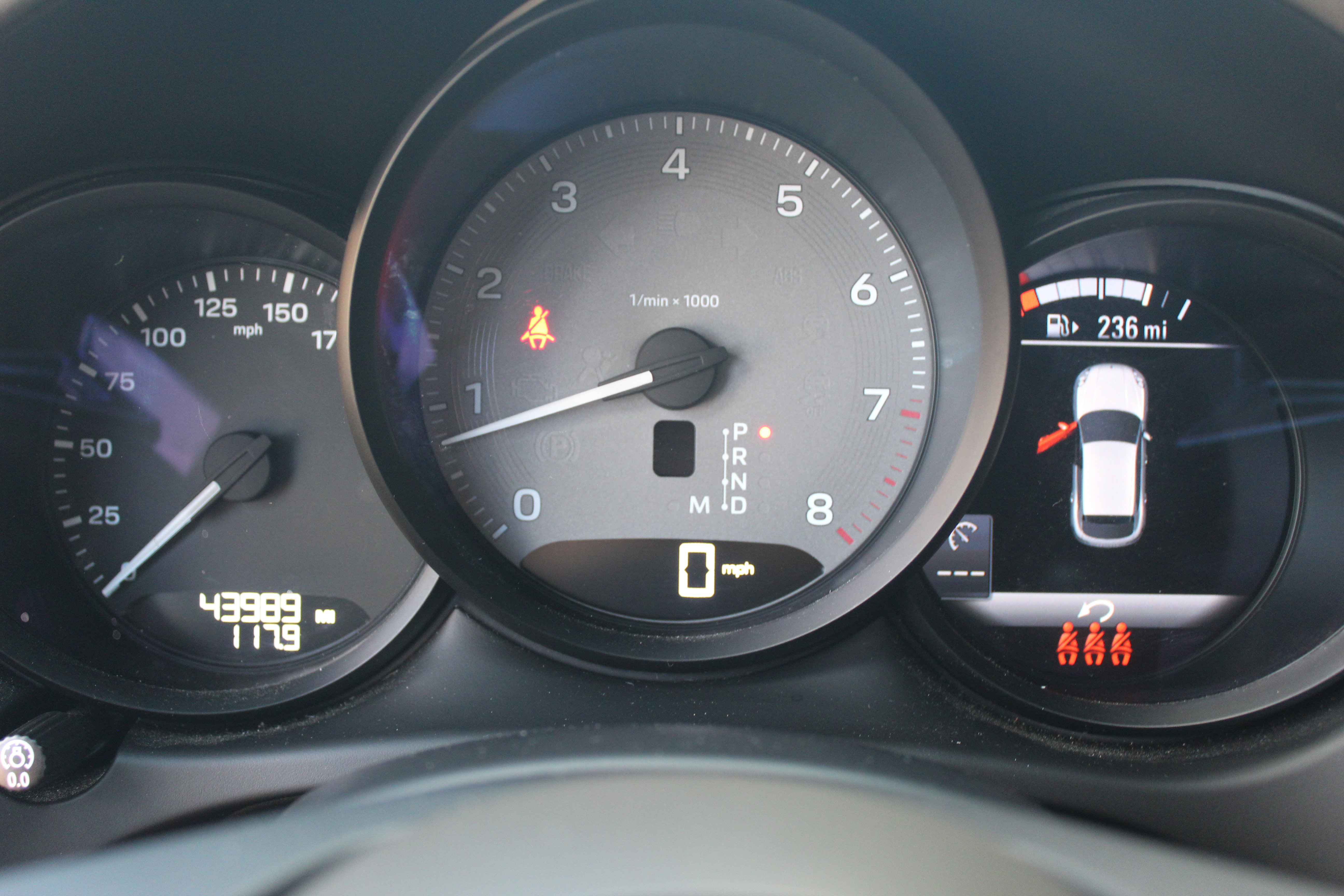 Used 2022 Porsche Macan S image 20