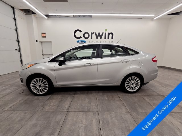 Used 2014 Ford Fiesta Titanium FWD image 2