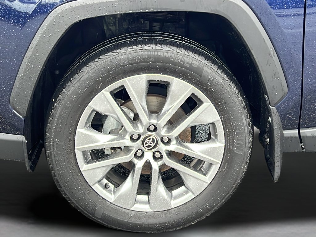 Used 2024 Toyota RAV4 XLE Premium w/ Weather Package FWD image 27
