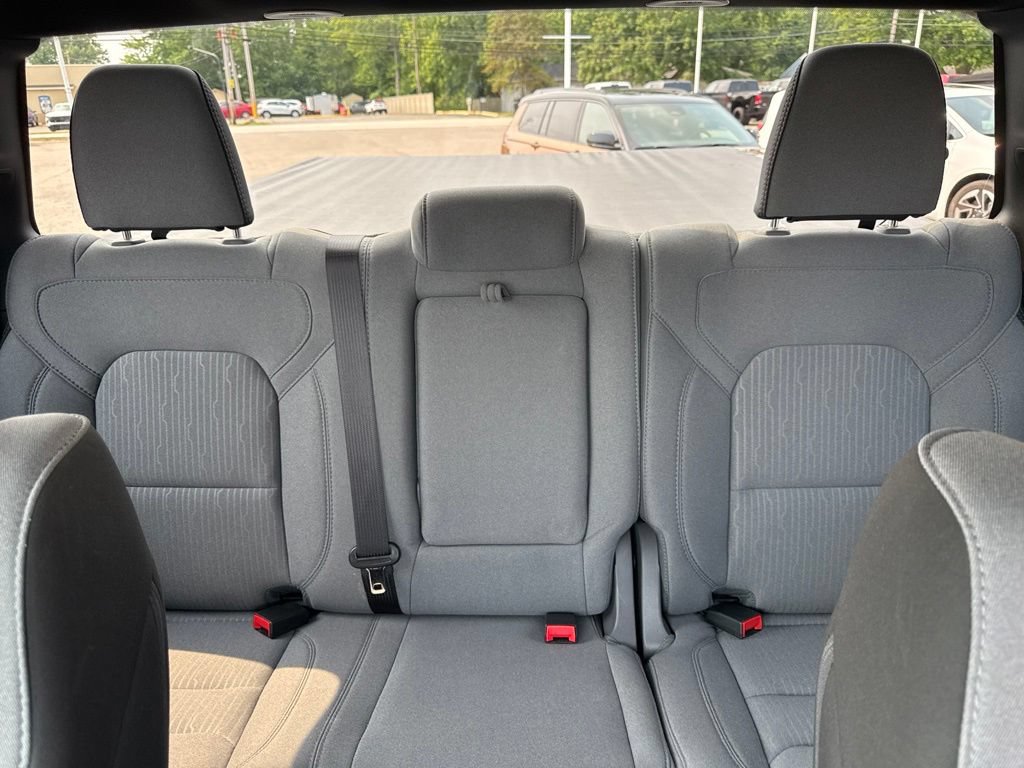 Used 2021 RAM 1500 Big Horn AWD/4WD image 39