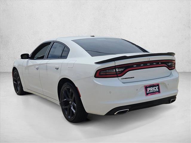 Used 2019 Dodge Charger SXT w/ Blacktop Package image 7