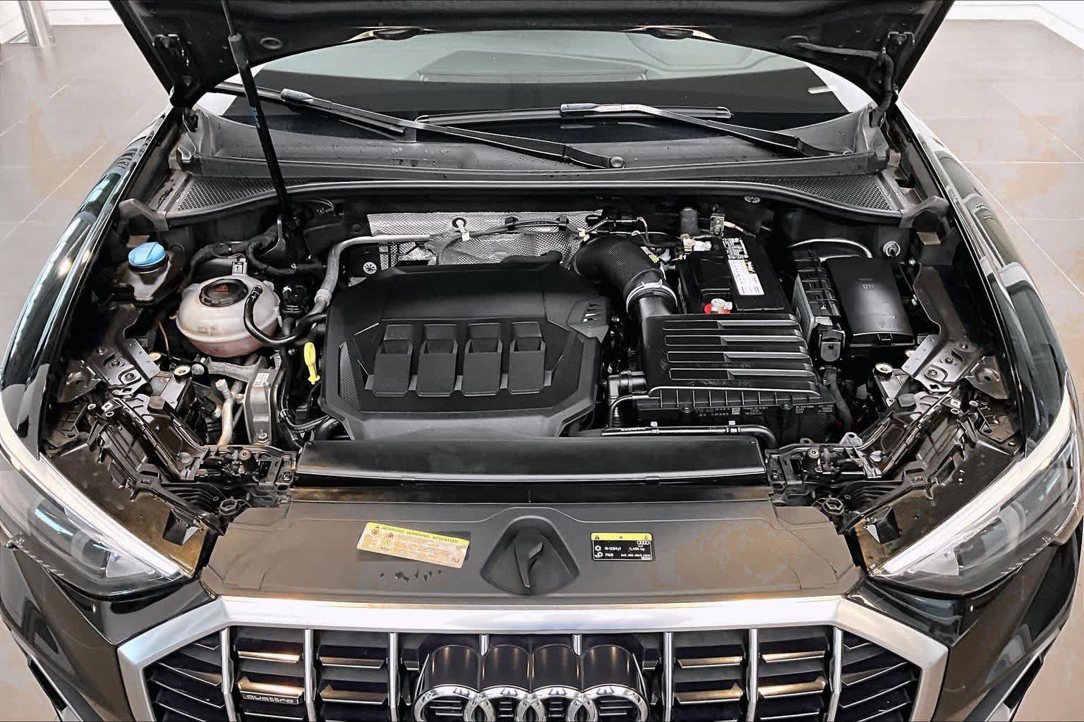 Used 2020 Audi Q3 2.0T Premium AWD/4WD image 30