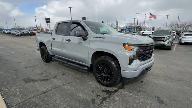 Used 2024 Chevrolet Silverado 1500 Custom w/ Turbomax Blackout Package image 2