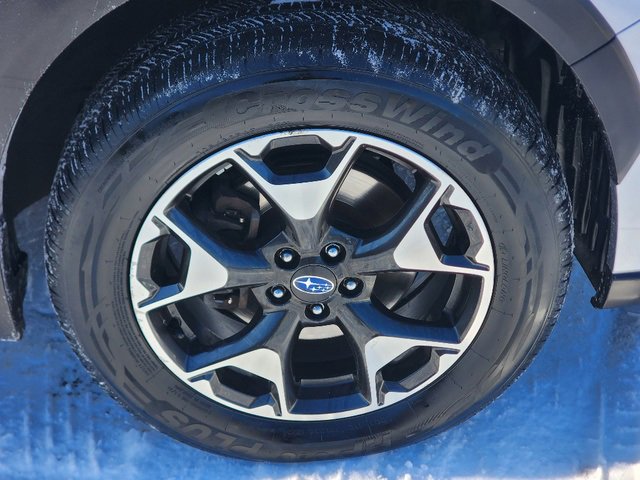 Used 2019 Subaru Crosstrek 2.0i w/ Eyesight System image 9