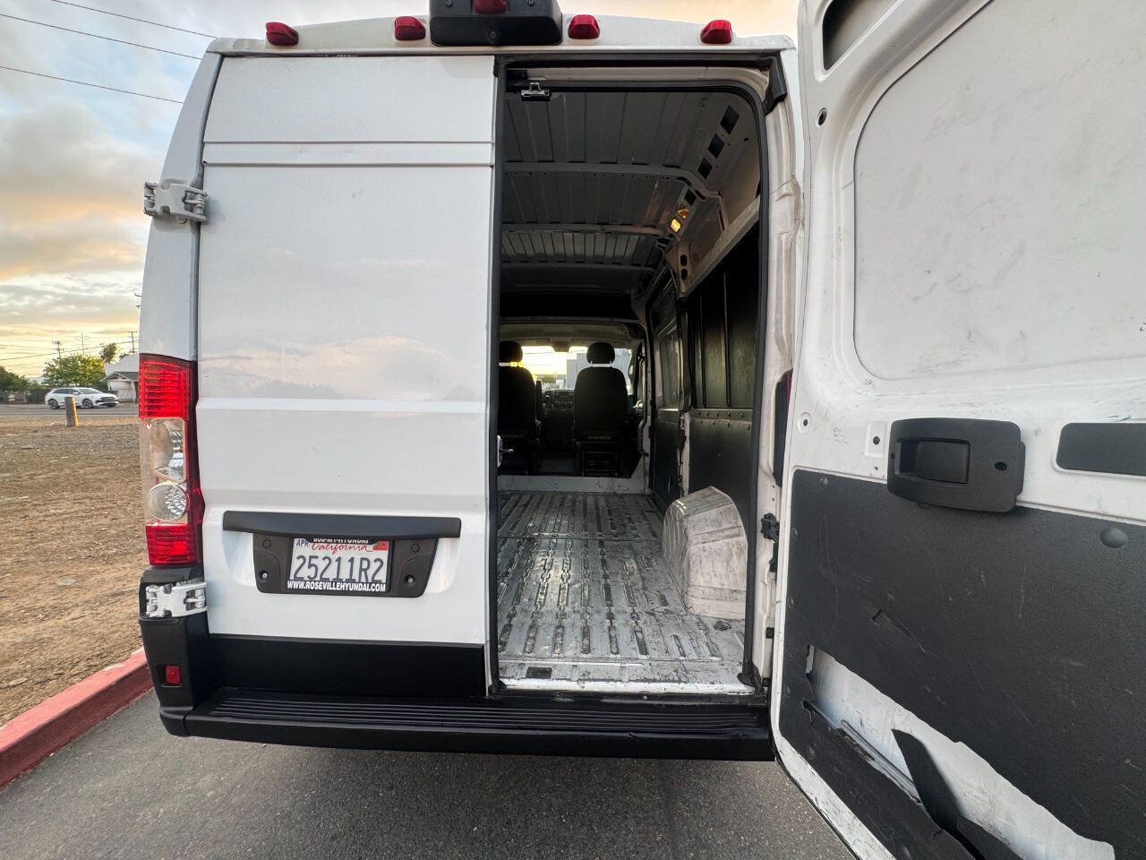 Used 2019 RAM ProMaster 2500 image 13