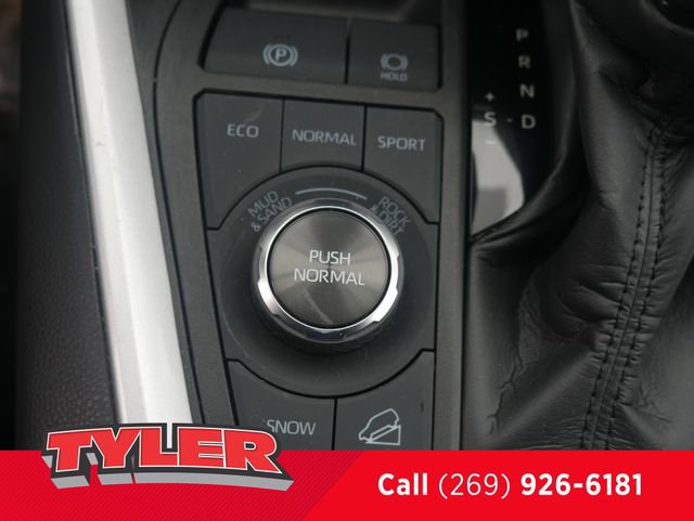 Used 2024 Toyota RAV4 Adventure AWD/4WD image 30