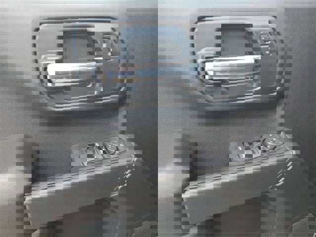 New 2025 Chevrolet Silverado 1500 Custom image 19