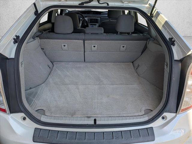 Used 2015 Toyota Prius Three image 6