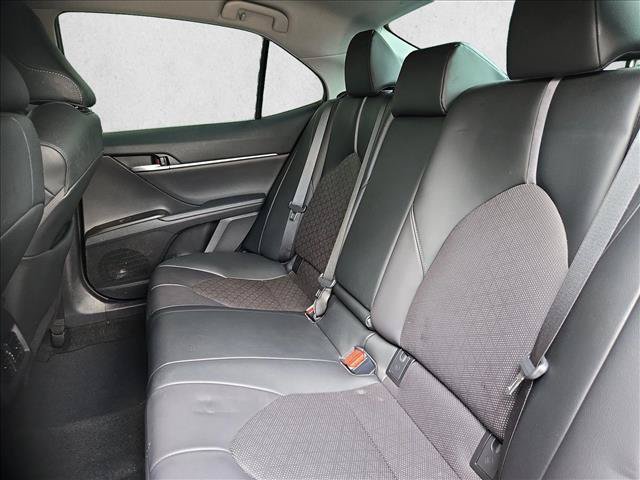 Used 2022 Toyota Camry XSE FWD image 16