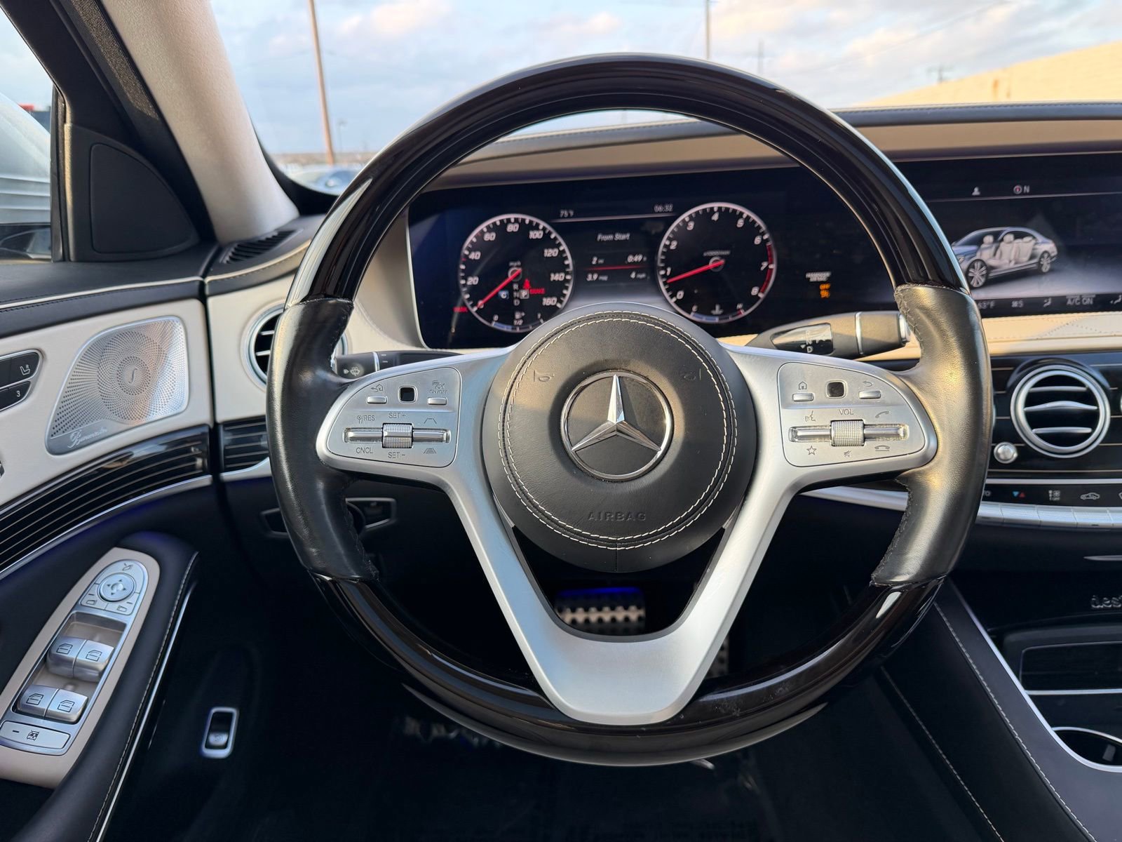 Used 2020 Mercedes-Benz S 560 Sedan image 12