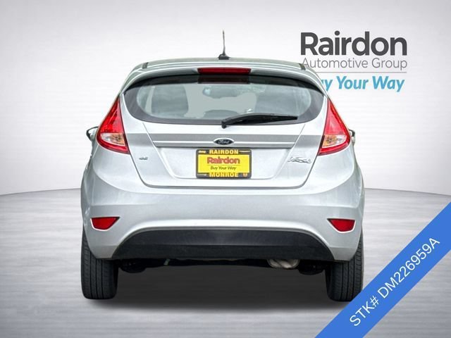 Used 2013 Ford Fiesta SE FWD image 4