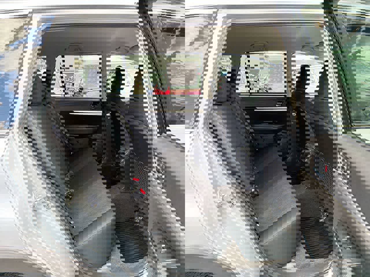 Used 2014 Subaru Outback 2.5i Premium w/ Accessory Value Package (OYX) image 26