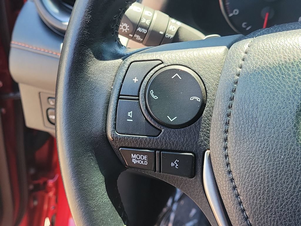 Used 2017 Toyota RAV4 SE FWD image 28