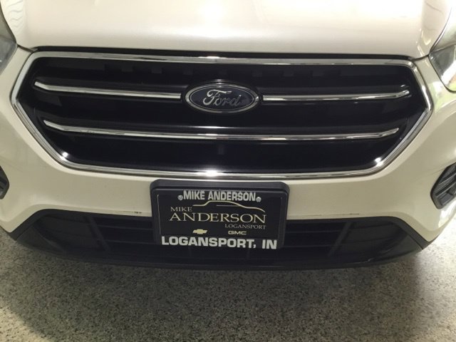 Used 2017 Ford Escape Titanium FWD image 19