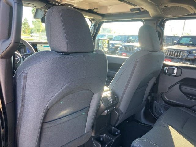 New 2025 Jeep Wrangler Sport S image 24