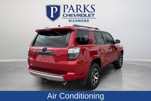 Used 2021 Toyota 4Runner TRD Off-Road Premium w/ Moonroof Package AWD/4WD image 7