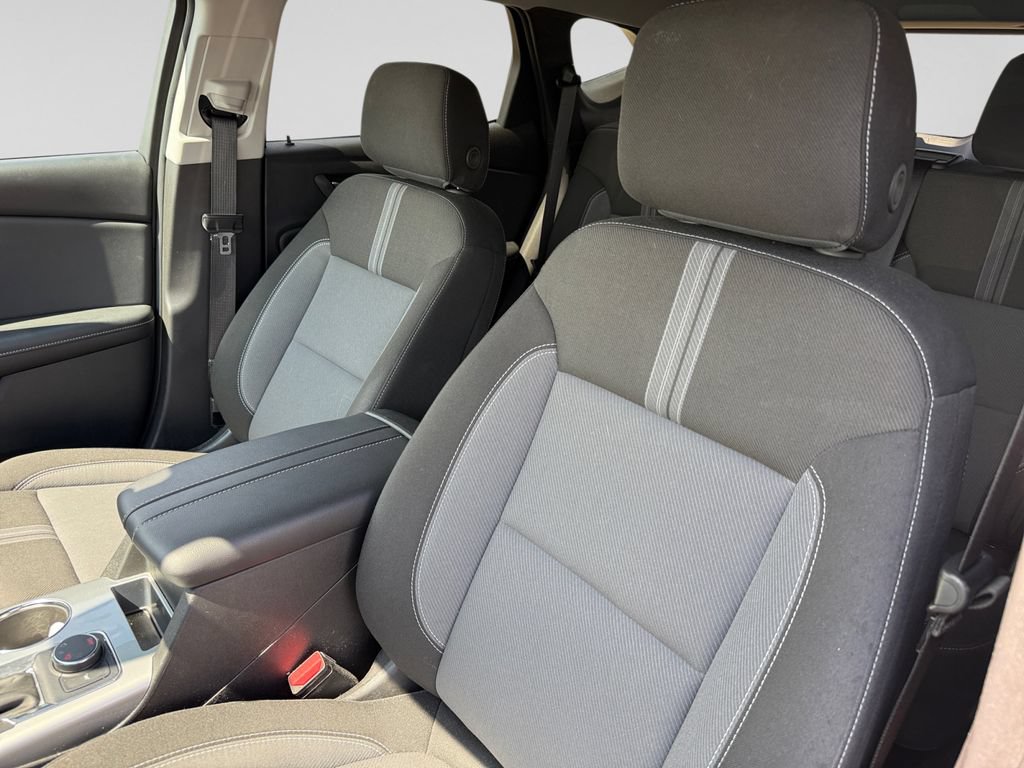 Used 2025 Chevrolet Blazer LT AWD/4WD image 23