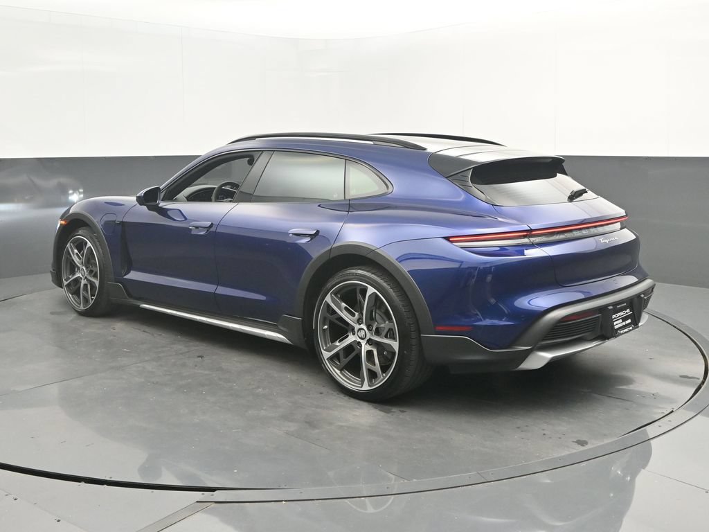 Certified 2023 Porsche Taycan 4 Cross Turismo AWD/4WD image 3