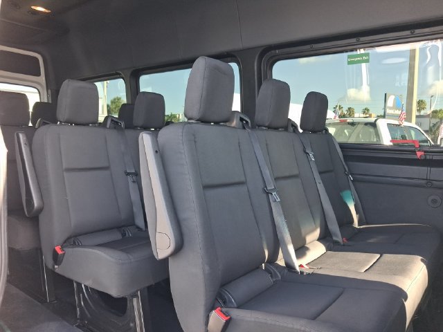 Used 2025 Mercedes-Benz Sprinter 2500 image 6