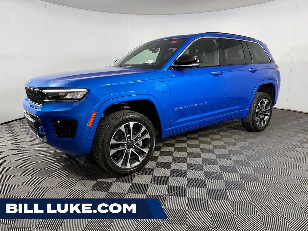 Used 2024 Jeep Grand Cherokee Overland w/ Advanced Protech Group III AWD/4WD video 1