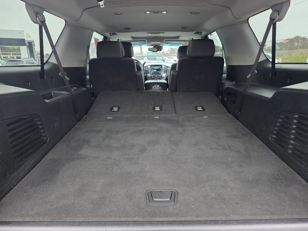 Used 2020 Chevrolet Suburban Premier image 36