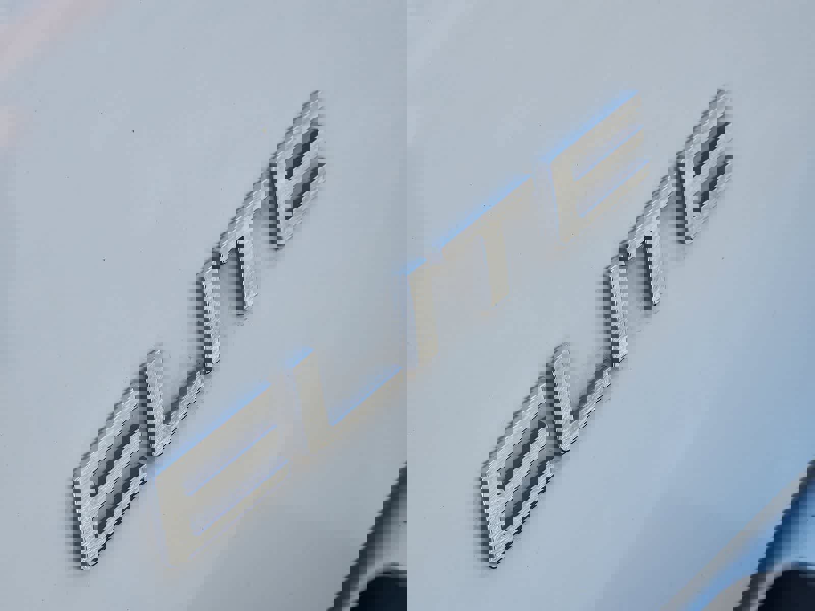 Used 2018 Honda Odyssey Elite image 11