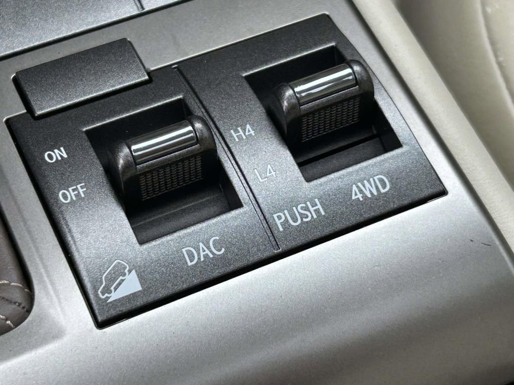 Used 2012 Lexus GX 460 w/ Comfort Plus Pkg image 27