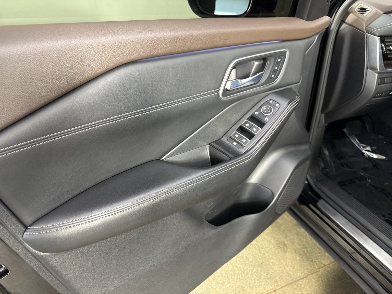 Certified 2023 Nissan Rogue Platinum w/ Platinum Premium Package AWD/4WD image 23
