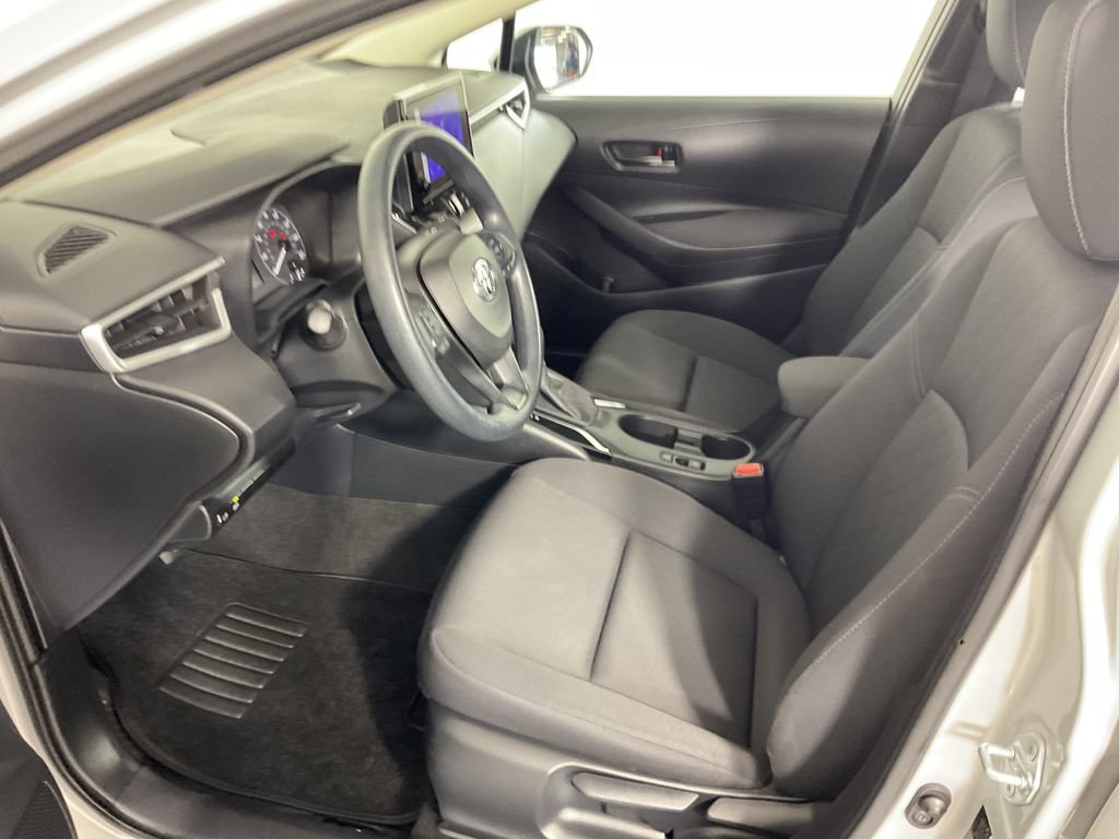 Used 2024 Toyota Corolla LE FWD image 17