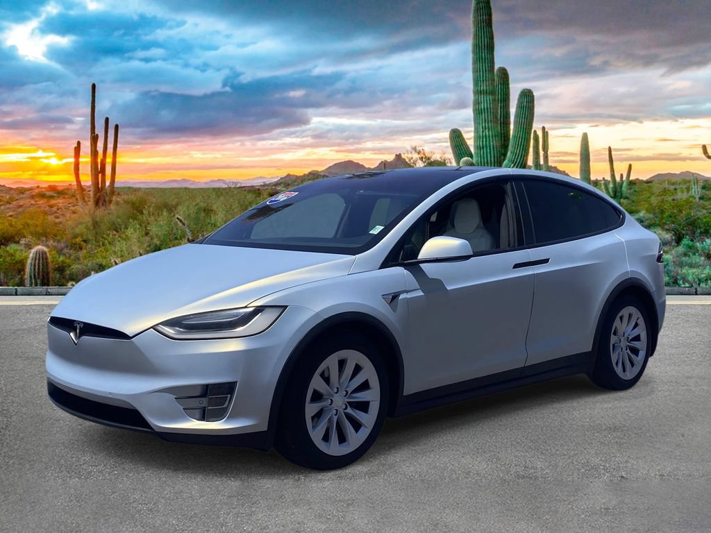 Used 2016 Tesla Model X 90D AWD/4WD image 7