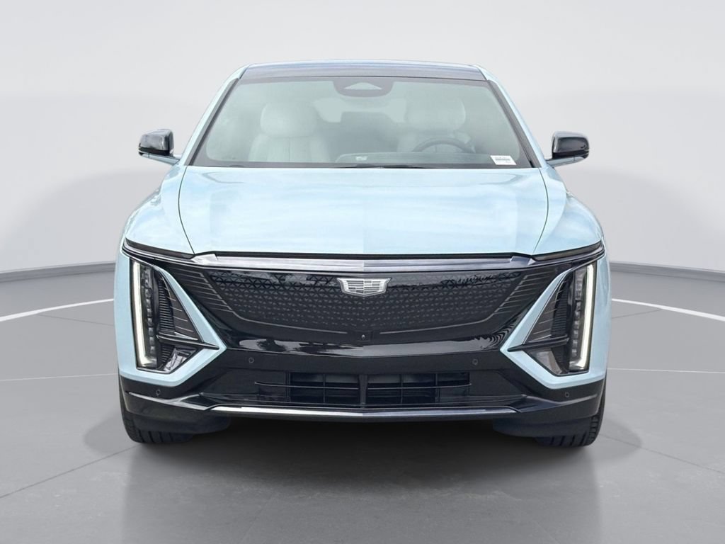 Certified 2024 Cadillac Lyriq Sport AWD/4WD image 2