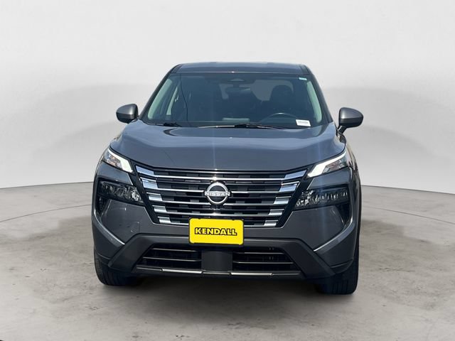 Used 2025 Nissan Rogue SV AWD/4WD image 2