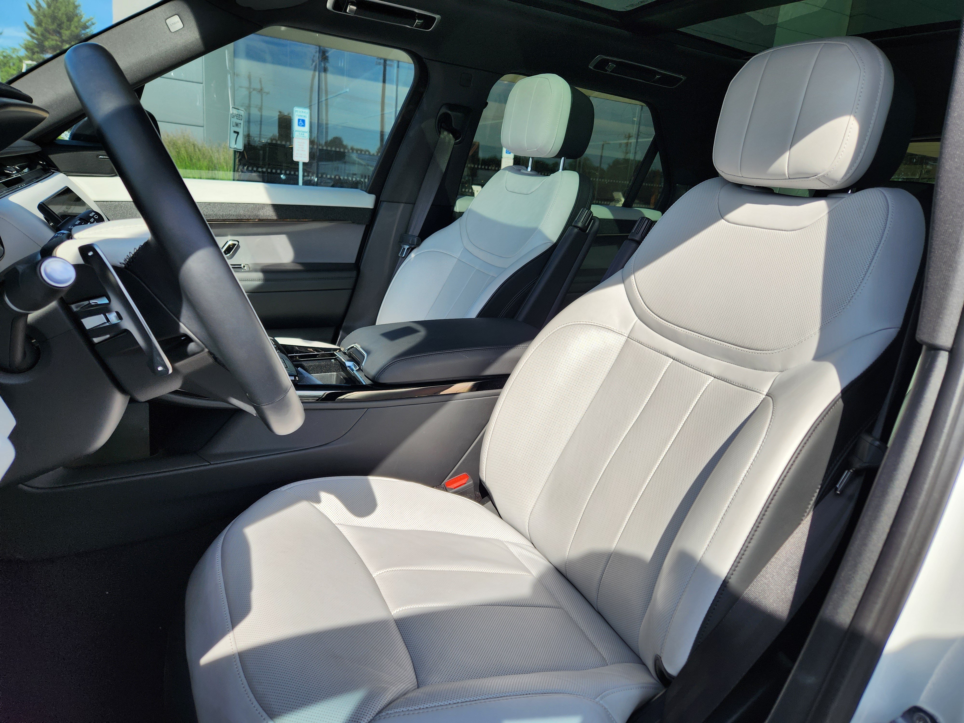 Certified 2023 Land Rover Range Rover Sport SE Dynamic AWD/4WD image 10