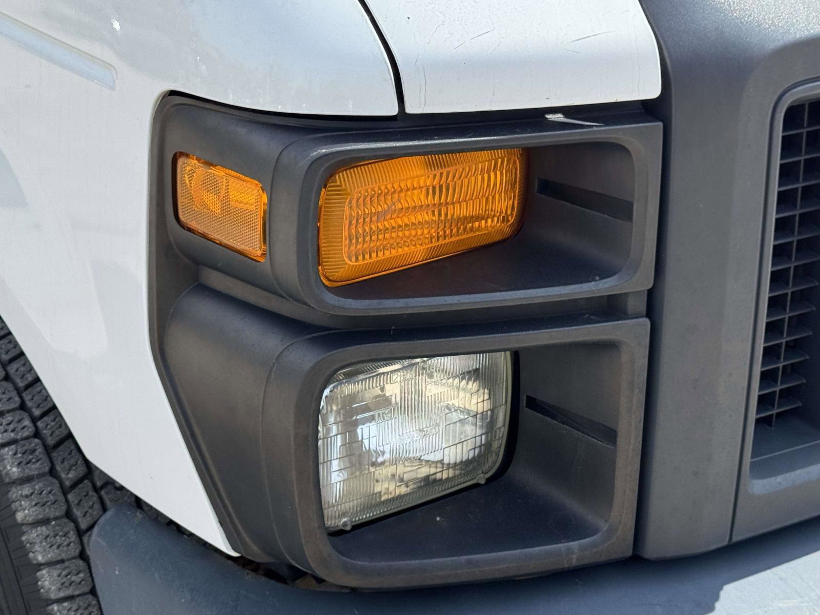 Used 2013 Ford E-150 and Econoline 150 w/ PWR Group image 7