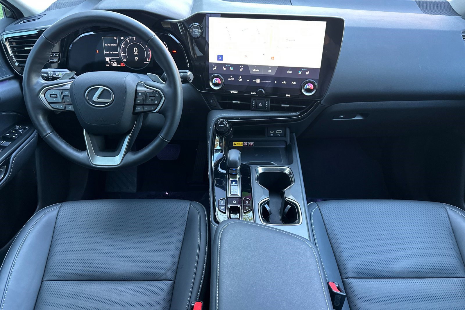 Used 2025 Lexus NX 350 AWD w/ Premium Package image 17