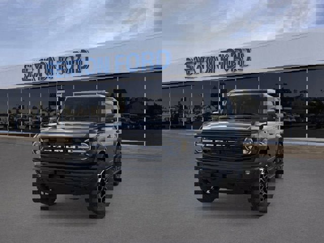 New 2025 Ford Bronco Outer Banks image 2