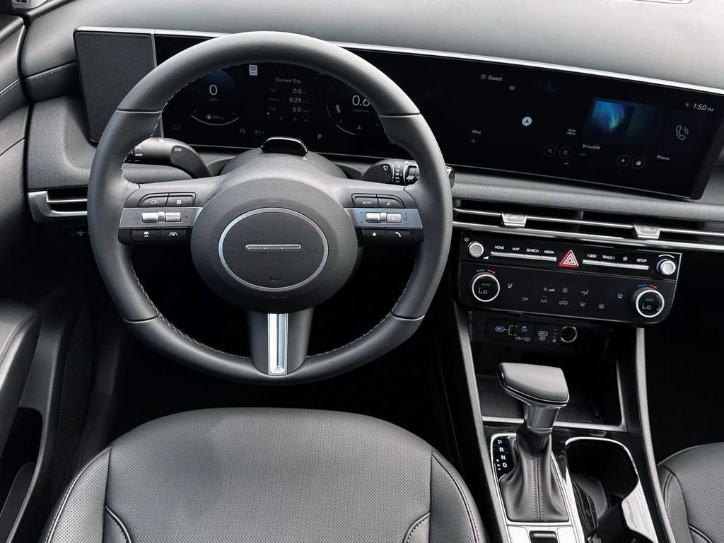 New 2026 Hyundai Tucson SEL image 17