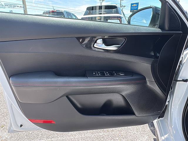 Used 2023 Kia Forte GT FWD image 31