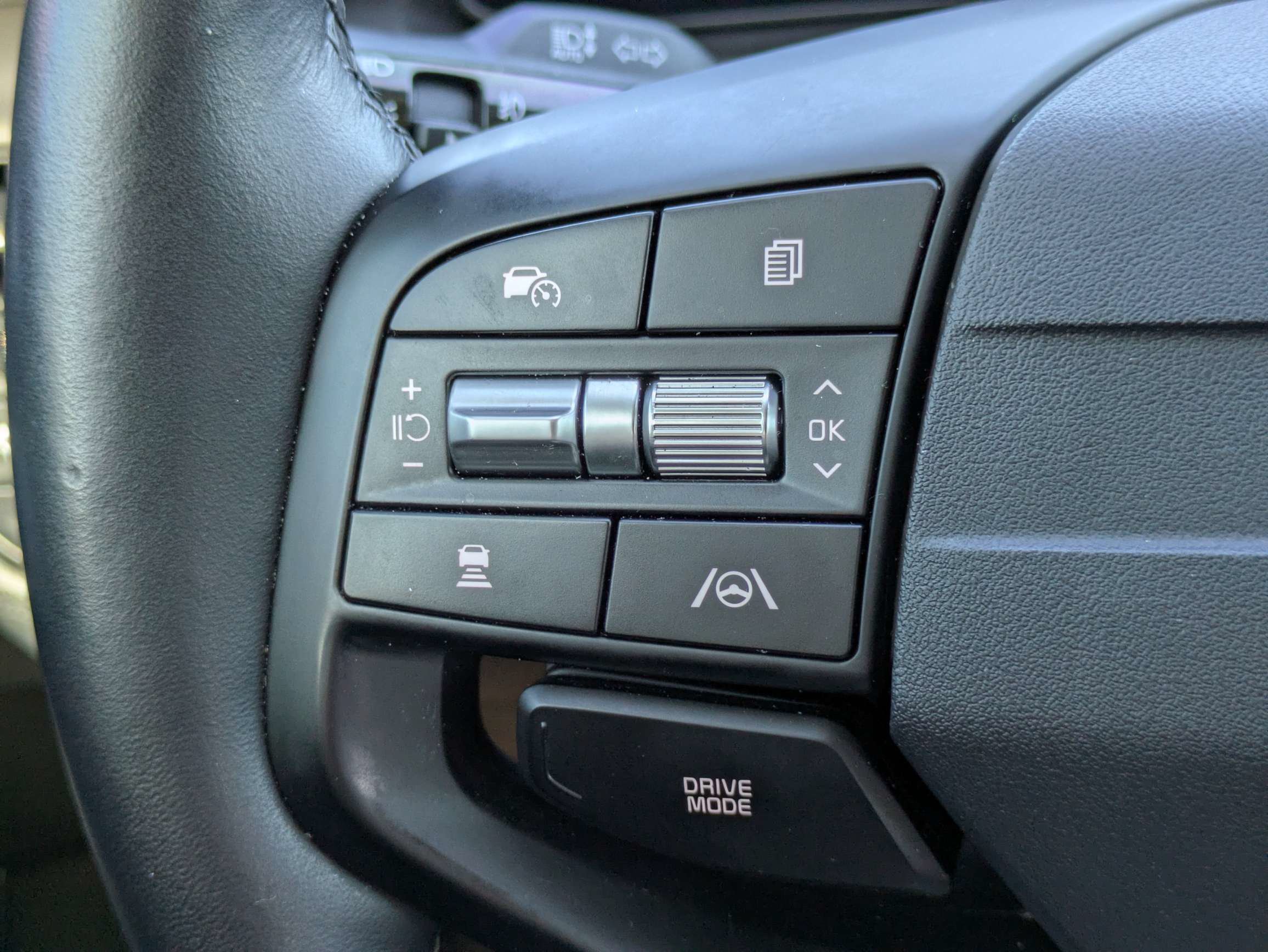 Certified 2026 Kia Sportage SX FWD image 25