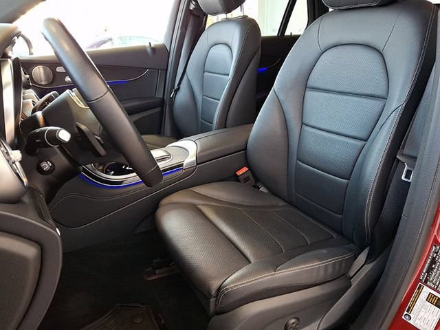 Used 2021 Mercedes-Benz GLC 300 4MATIC image 14
