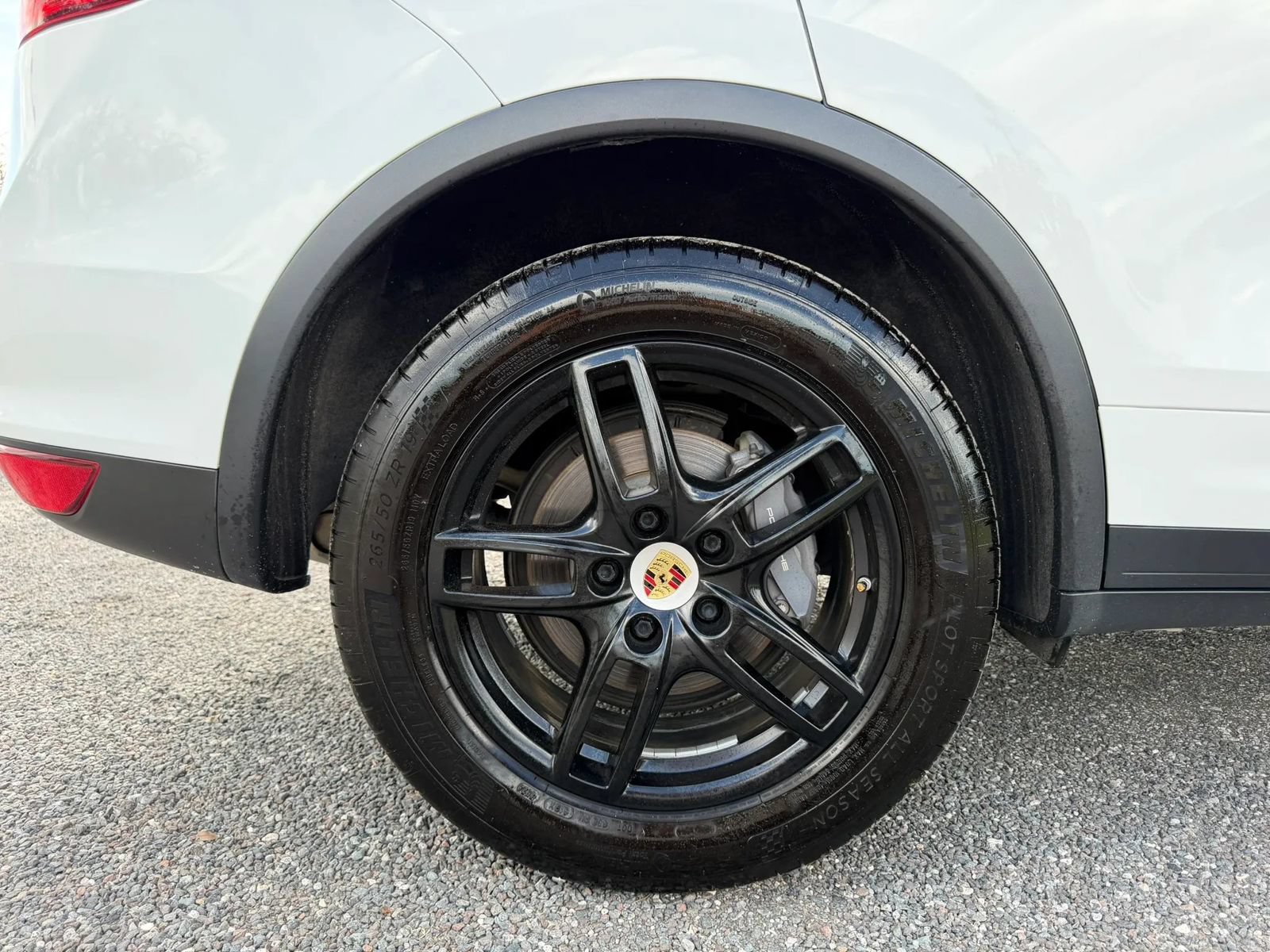 Used 2014 Porsche Cayenne AWD/4WD image 29