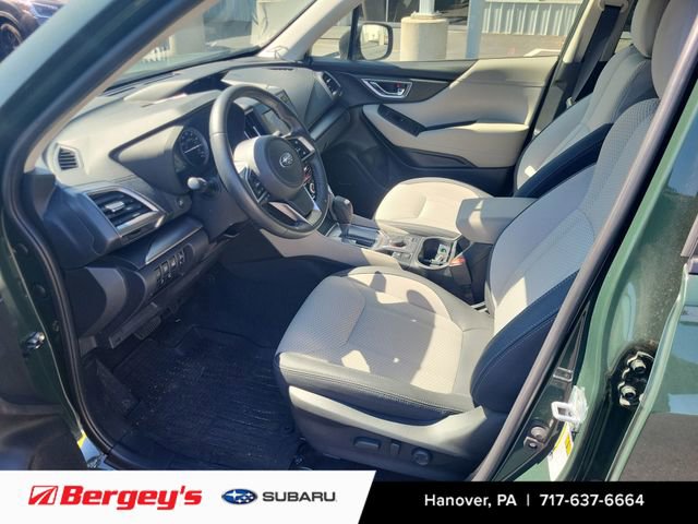Used 2024 Subaru Forester Premium image 8