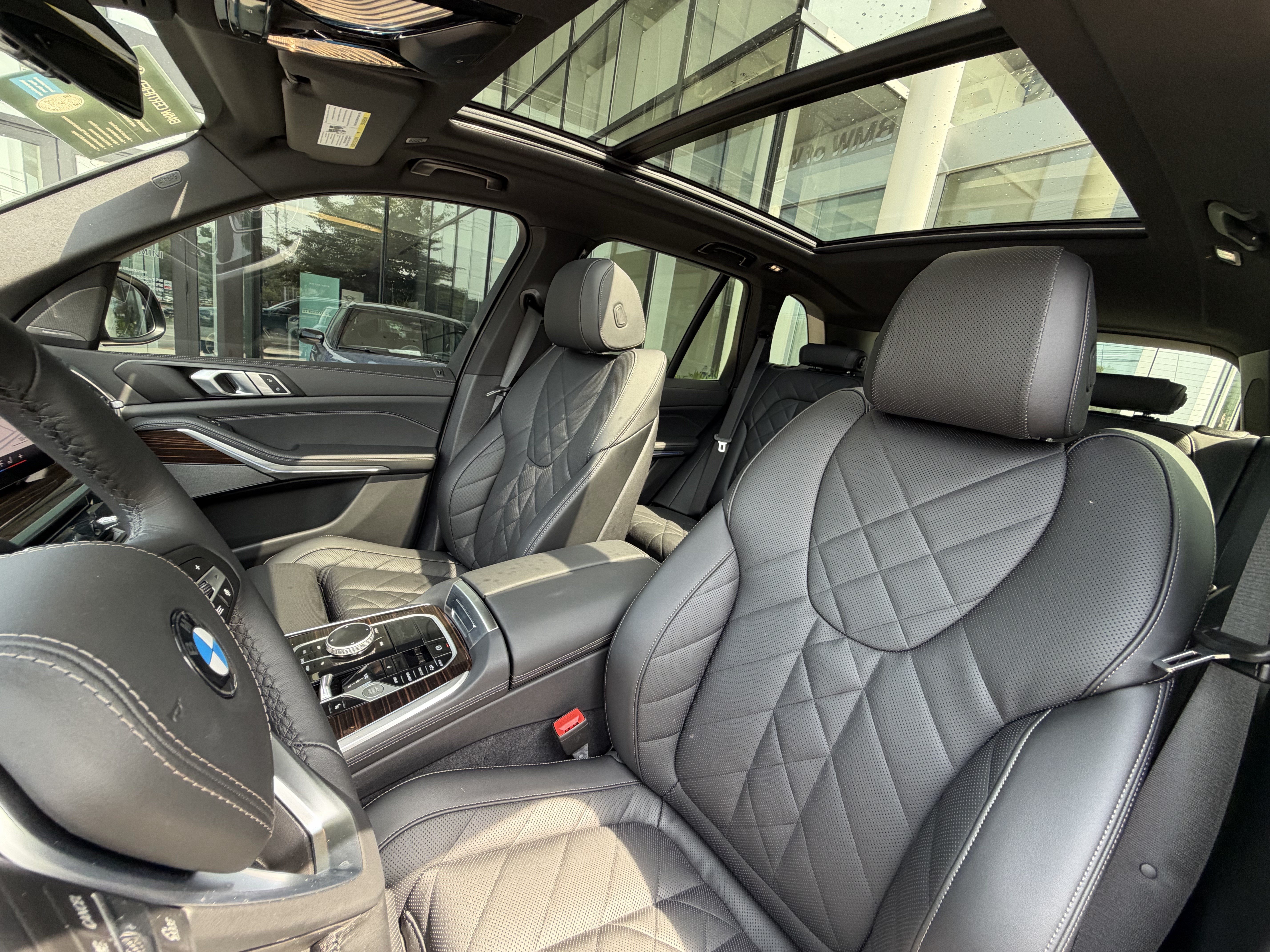 Certified 2026 BMW X5 xDrive40i AWD/4WD image 8