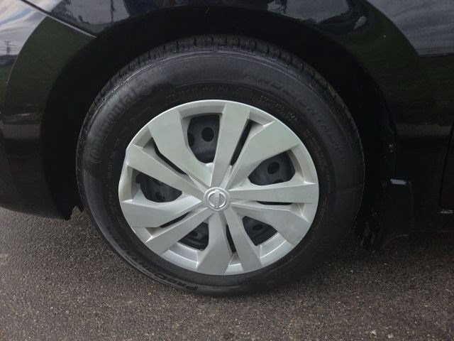 Used 2024 Nissan Versa S w/ Trunk Package FWD image 37