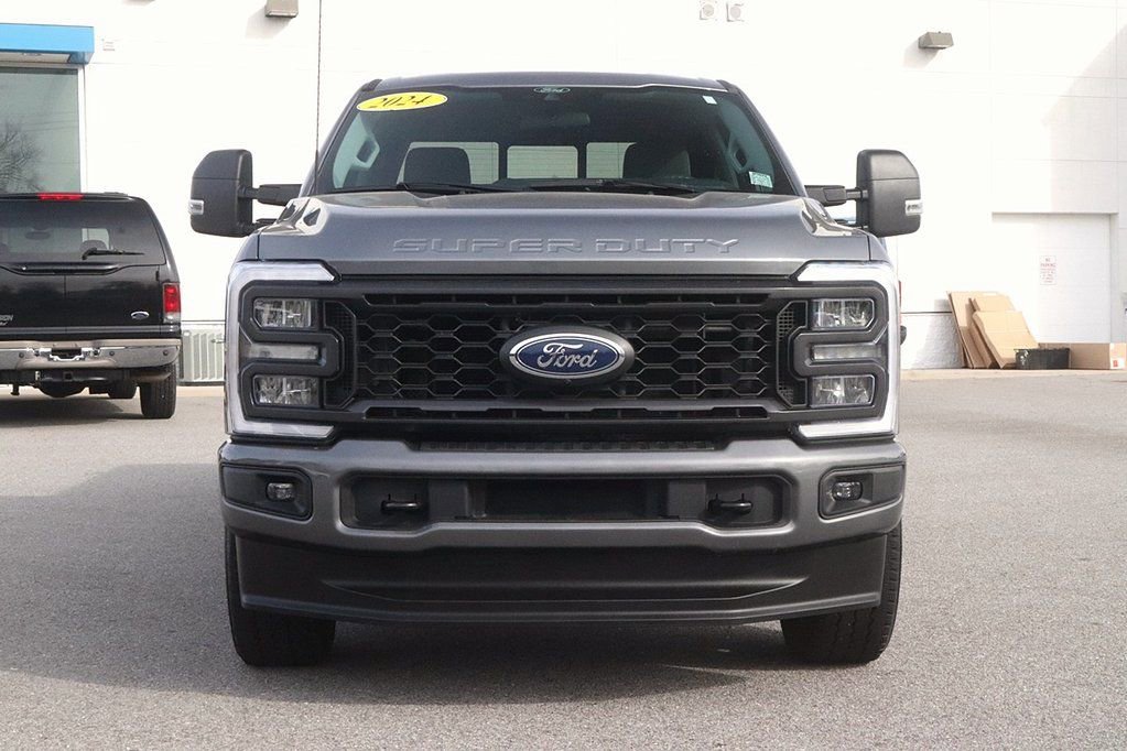 Used 2024 Ford F250 XL w/ STX Appearance Package image 2