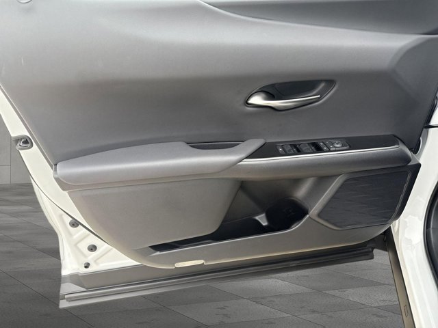 Certified 2026 Lexus UX 300h AWD w/ Accessory Package (2T) image 8