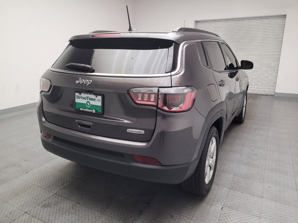 Used 2018 Jeep Compass Latitude w/ Popular Equipment Group FWD image 7