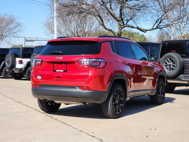 Certified 2026 Jeep Compass Latitude image 7