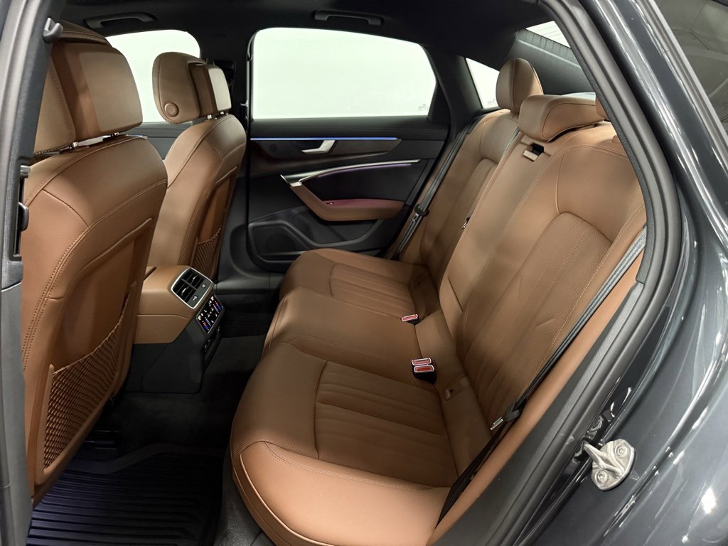 Used 2022 Audi A6 Premium Plus image 17